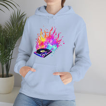 Charger l'image dans la galerie, Turntable on Fire Unisex Heavy Blend™ Hooded Sweatshirt
