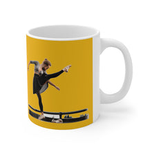 将图片加载到图库查看器，Ballerina yellow Mug 11oz
